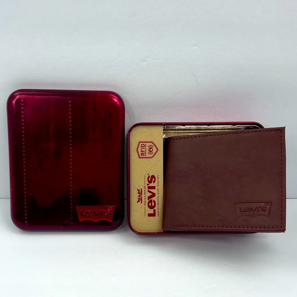 LEVI'S, MENS BROWN SINGLE FOLD MEN'S WALLET, RFID PROTECTION